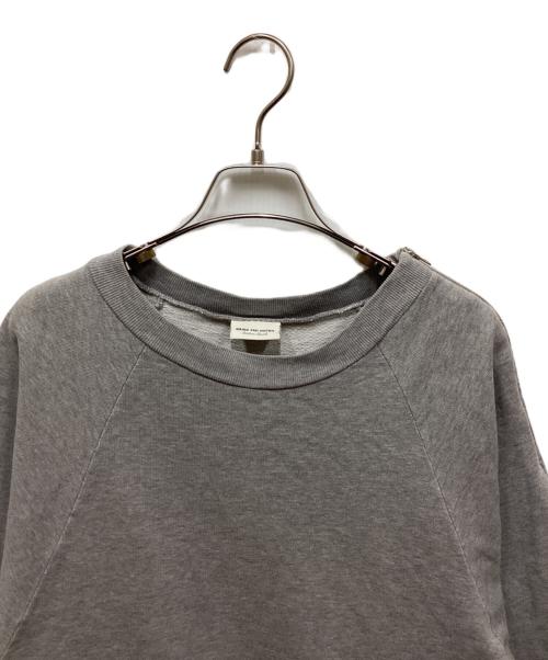 DRIES VAN NOTEN（ドリスヴァンノッテン）DRIES VAN NOTEN (ドリスヴァンノッテン) ショルダージップスウェット グレー サイズ:FREEの古着・服飾アイテム