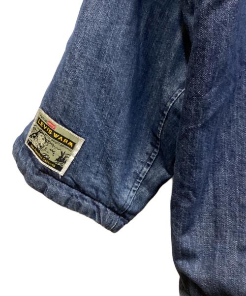 LEVI'S（リーバイス）LEVI'S (リーバイス) デニムキルティングリバーシブルコート インディゴ×ブラック サイズ:Mの古着・服飾アイテム