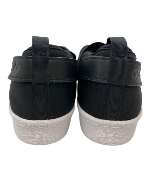 adidas（アディダス）adidas (アディダス) スーパースタースリッポン ホワイト×ブラック サイズ:27cmの古着・服飾アイテム