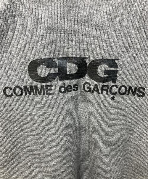 CDG（シーディージー）CDG (シーディージー) バックロゴニットカーディガン グレー サイズ:Mの古着・服飾アイテム