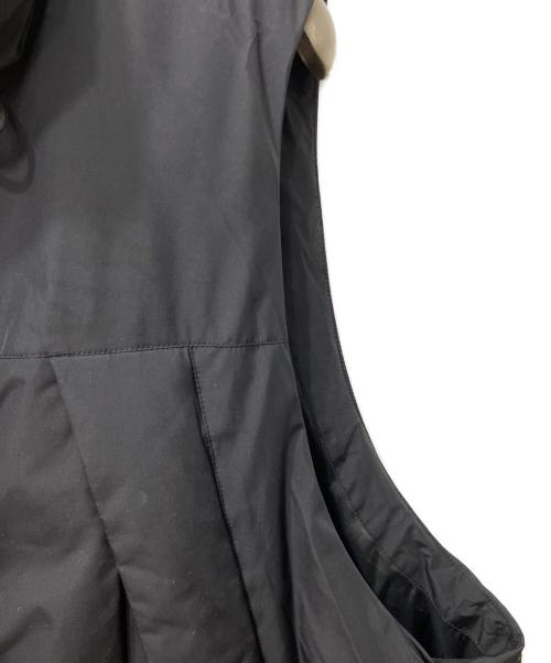 DAIWA PIER39（ダイワ ピア39）DAIWA PIER39 (ダイワ ピア39) GORE-TEX WINDSTOPPER FIELD DOWN VEST ブラック サイズ:XLの古着・服飾アイテム