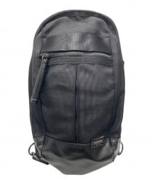 PORTER（ポーター）の古着「SLING SHOULDER BAG / スリングショルダーバッグ」｜ブラック