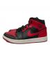 NIKE (ナイキ) Air Jordan 1 Mid スニーカー ブラック×レッド サイズ:27cm：11000円