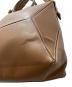 中古・古着 CHARLES & KEITH (チャールズアンドキース) NASRIN ジオメトリックトートバッグ ブラウン：5000円