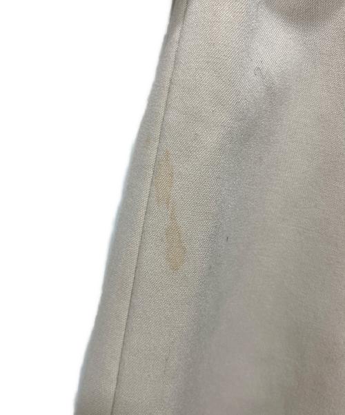 BLUE LABEL CRESTBRIDGE（ブルーレーベルクレストブリッジ）BLUE LABEL CRESTBRIDGE (ブルーレーベルクレストブリッジ) ファインツイルストレッチトレンチスカート ベージュ サイズ:36の古着・服飾アイテム