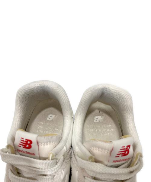 NEW BALANCE（ニューバランス）NEW BALANCE (ニューバランス) 574 ローカットスニーカー ベージュ サイズ:25cmの古着・服飾アイテム
