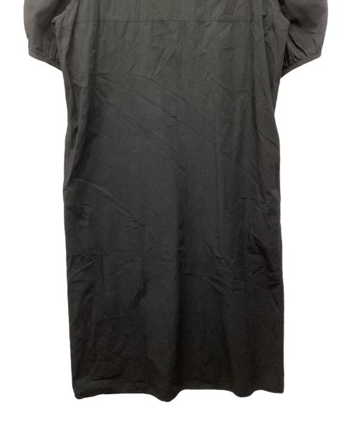 6(ROKU) BEAUTY&YOUTH（ロク ビューティーアンドユース）6(ROKU) BEAUTY&YOUTH (ロク ビューティーアンドユース) VOLUME SHORT SLEEVE DRESS（ボリュームショートスリーブドレス） ブラック サイズ:36の古着・服飾アイテム