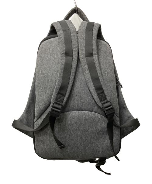 Cote&Ciel（コートエシエル）Cote&Ciel (コートエシエル) Edition (エディション) ISAR/イザール リュック グレーの古着・服飾アイテム
