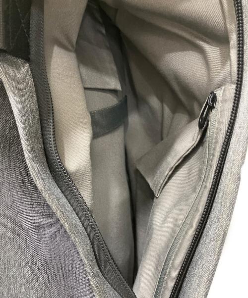 Cote&Ciel（コートエシエル）Cote&Ciel (コートエシエル) Edition (エディション) ISAR/イザール リュック グレーの古着・服飾アイテム