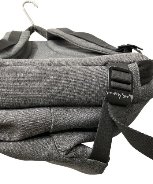 Cote&Ciel（コートエシエル）Cote&Ciel (コートエシエル) Edition (エディション) ISAR/イザール リュック グレーの古着・服飾アイテム