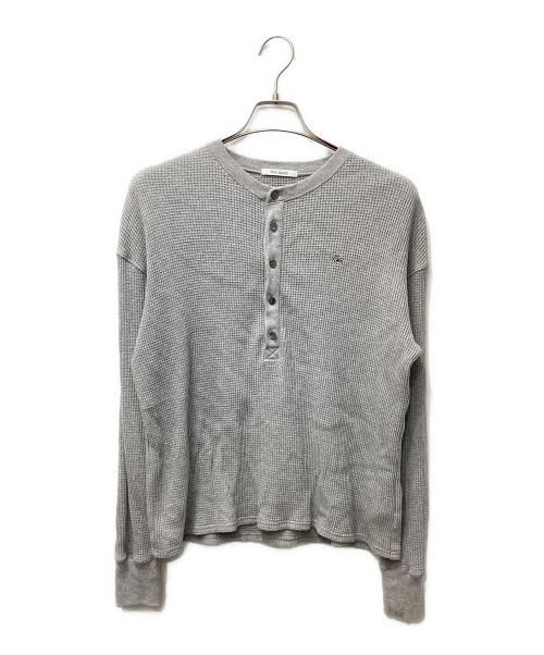 Whim Gazette（ウィムガゼット）Whim Gazette (ウィムガゼット) サーマルヘンリープルオーバー グレー サイズ:FREEの古着・服飾アイテム