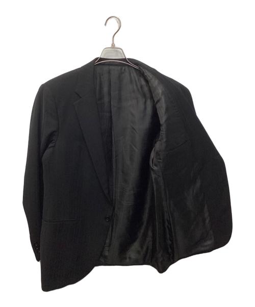ARMANI COLLEZIONI（アルマーニ コレツィオーニ）ARMANI COLLEZIONI (アルマーニ コレツィオーニ) ストライプセットアップスーツ ブラック サイズ:52の古着・服飾アイテム