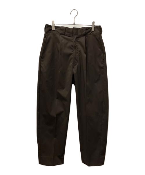 Dickies（ディッキーズ）Dickies (ディッキーズ) TRIPSTER BEAMS (ビームス) セットアップスーツ ブラウン サイズ:Sの古着・服飾アイテム