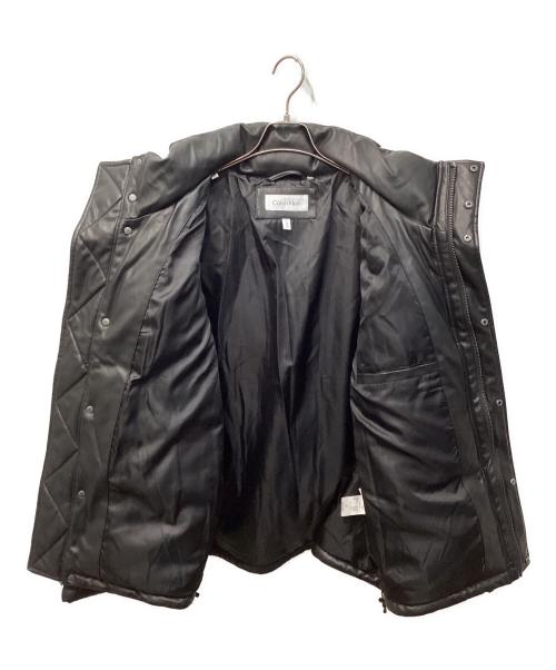 Calvin Klein（カルバンクライン）Calvin Klein (カルバンクライン) Men's Faux Leather Puffer Jacket/フェイクレザー中綿ジャケット ブラック サイズ:L 未使用品の古着・服飾アイテム