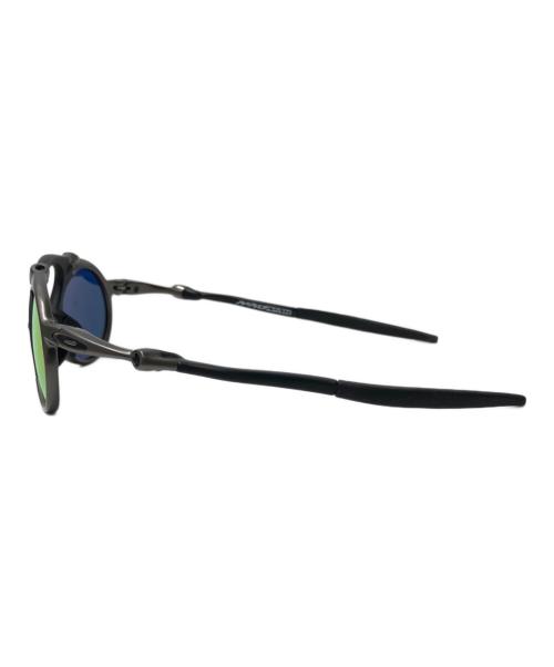 OAKLEY（オークリー）OAKLEY (オークリー) マッドマン サングラス ブラック×グレー サイズ:42□29の古着・服飾アイテム