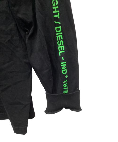 DIESEL（ディーゼル）DIESEL (ディーゼル) グラフィックブリントフーディー ブラック サイズ:Lの古着・服飾アイテム