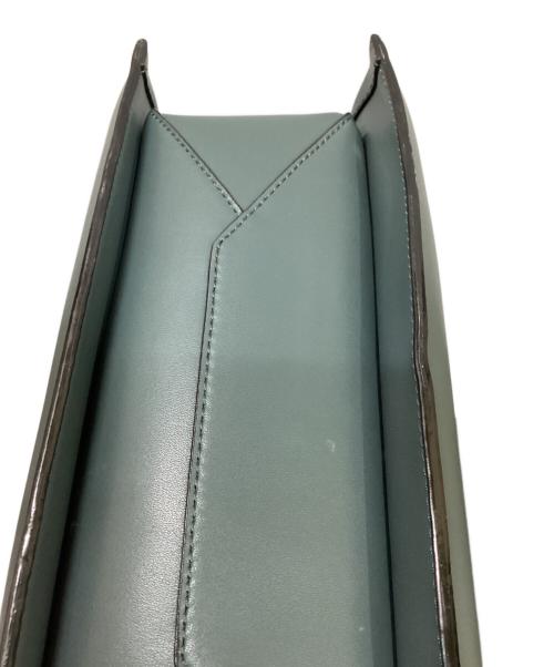 CHARLES & KEITH（チャールズアンドキース）CHARLES & KEITH (チャールズアンドキース) スクエアトートバッグの古着・服飾アイテム