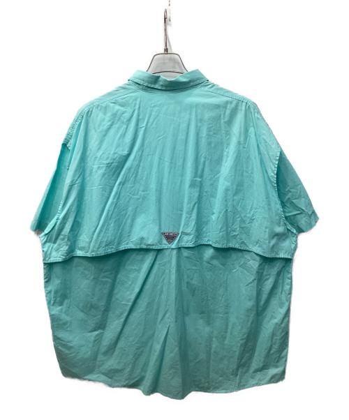 Columbia（コロンビア）Columbia (コロンビア) 刺繍デザインPFG半袖シャツ スカイブルー サイズ:XXLの古着・服飾アイテム