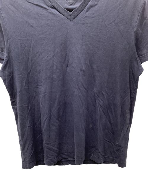 PRADA（プラダ）PRADA (プラダ) バックトライアングルVネックTシャツ ネイビー サイズ:Sの古着・服飾アイテム