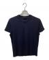 PRADA（プラダ）の古着「バックトライアングルVネックTシャツ」｜ネイビー