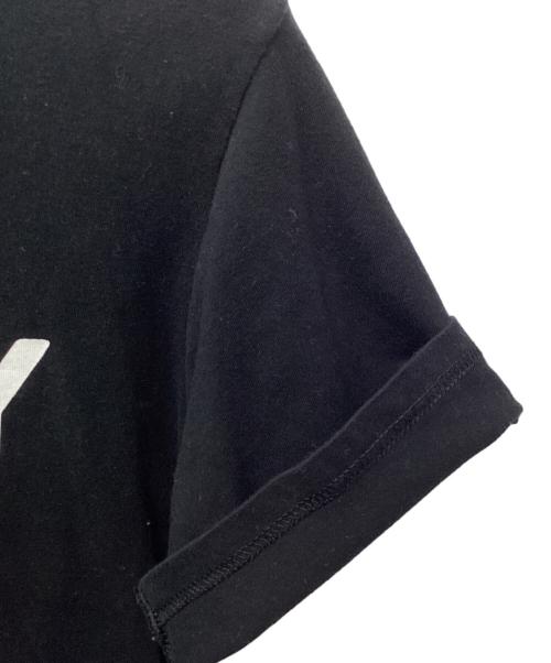 stussy（ステューシー）stussy (ステューシー) FRAGMENT DESIGN (フラグメントデザイン) SF project No.35 tee ブラック サイズ:Sの古着・服飾アイテム