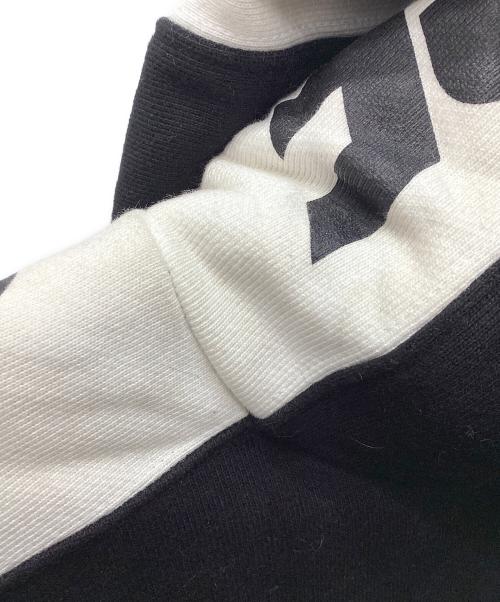 PALACE（パレス）PALACE (パレス) LARGE UP HOOD　(ラージアップフード) ブラック サイズ:Ｓの古着・服飾アイテム