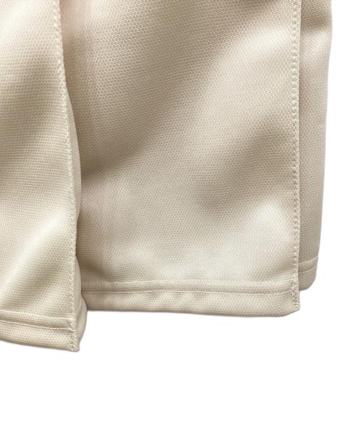 Needles（ニードルズ）Needles (ニードルズ) WMNS Pleated Track Skirt - Poly Smooth ベージュ サイズ:2の古着・服飾アイテム