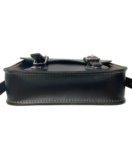 Dr.Martens（ドクターマーチン）Dr.Martens (ドクターマーチン) 7 インチ サッチェル バッグ ブラックの古着・服飾アイテム