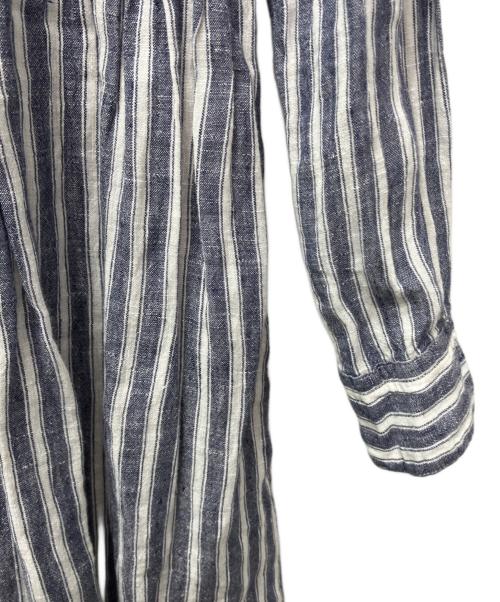 R&D.M.Co-OLDMAN'S TAILOR（オールドマンズテーラー）R&D.M.Co-OLDMAN'S TAILOR (オールドマンズテーラー) リネンストライプワンピース ホワイト×ブルー サイズ:表記無しの古着・服飾アイテム