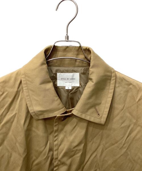 STILL BY HAND（スティルバイハンド）STILL BY HAND (スティルバイハンド) コットンライクステンカラーコート カーキ サイズ:46の古着・服飾アイテム