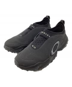 中古・古着通販】OAKLEY (オークリー) スニーカー ブラウン サイズ