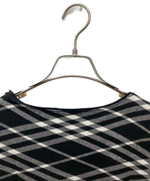 BURBERRY LONDON（バーバリーロンドン）BURBERRY LONDON (バーバリーロンドン) カットソー ブラック サイズ:Freeの古着・服飾アイテム