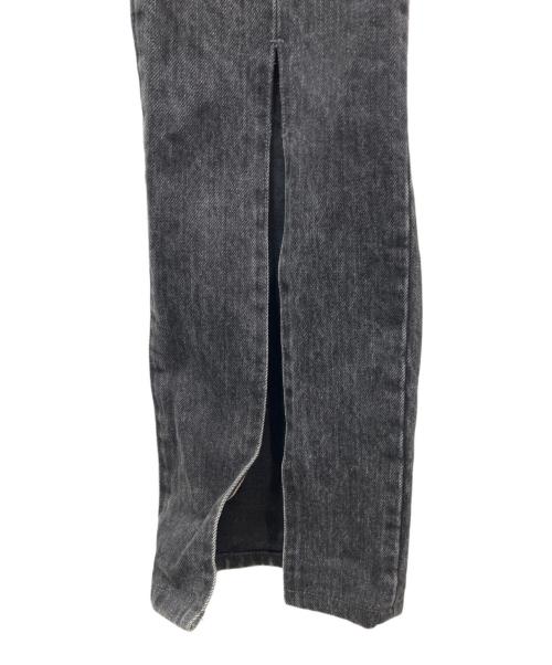 JOHN LAWRENCE SULLIVAN（ジョン ローレンス サリバン）JOHN LAWRENCE SULLIVAN (ジョン ローレンス サリバン) WASHED DENIM SLITTED PANTS ブラック サイズ:Mの古着・服飾アイテム