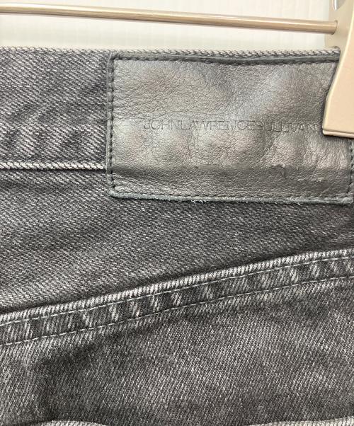 JOHN LAWRENCE SULLIVAN（ジョン ローレンス サリバン）JOHN LAWRENCE SULLIVAN (ジョン ローレンス サリバン) WASHED DENIM SLITTED PANTS ブラック サイズ:Mの古着・服飾アイテム