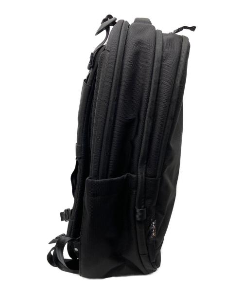 Incase（インケース）Incase (インケース) TRACKS BACKPACK 25L ブラックの古着・服飾アイテム