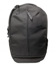 Incase（インケース）の古着「TRACKS BACKPACK 18L」｜ブラック