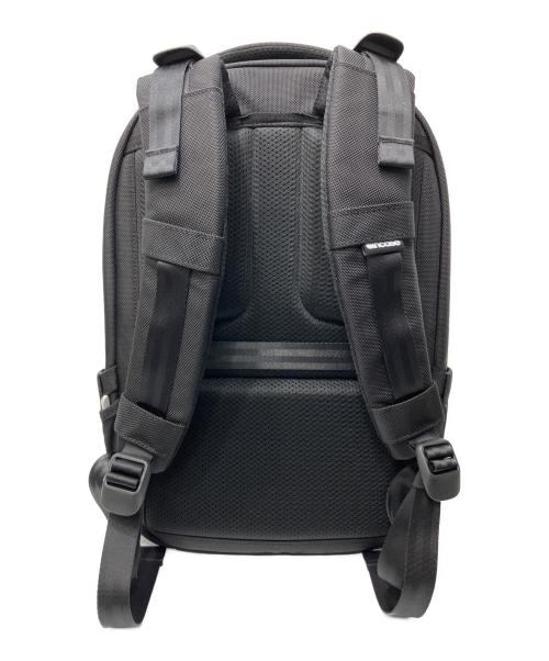 Incase（インケース）Incase (インケース) TRACKS BACKPACK 18L ブラックの古着・服飾アイテム