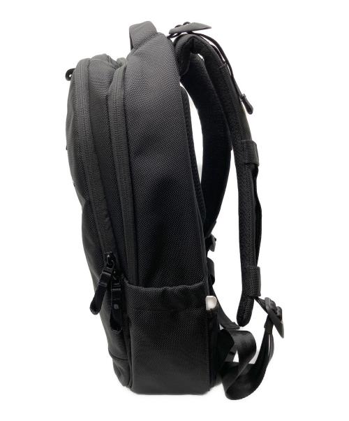 Incase（インケース）Incase (インケース) TRACKS BACKPACK 18L ブラックの古着・服飾アイテム