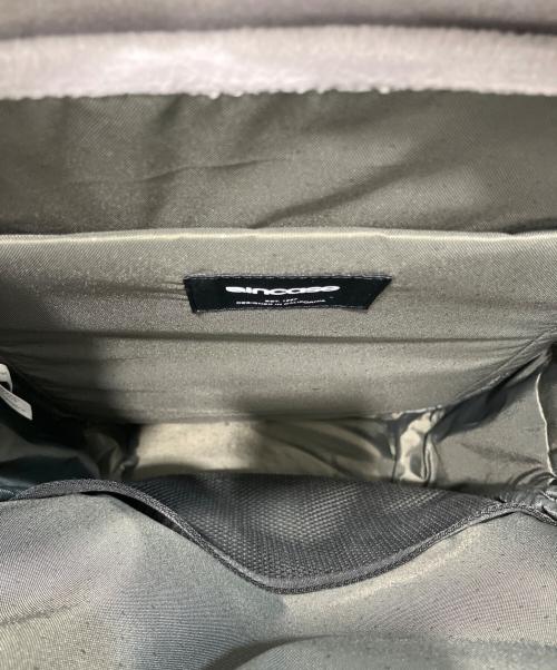 Incase（インケース）Incase (インケース) TRACKS BACKPACK 18L ブラックの古着・服飾アイテム