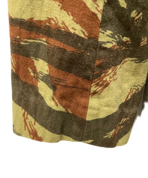 COMME des GARCONS HOMME（コムデギャルソン オム）COMME des GARCONS HOMME (コムデギャルソン オム) タイガーカモドッキングジャケット オリーブ サイズ:Sの古着・服飾アイテム