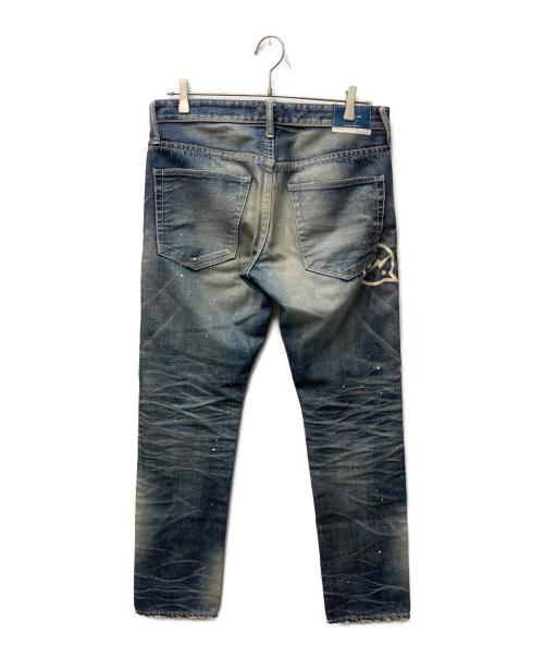 DENIM BY VANQUISH&FRAGMENT（デニムバイヴァンキッシュ&フラグメント）DENIM BY VANQUISH&FRAGMENT (デニムバイヴァンキッシュ&フラグメント) レギュラーフィットペイントデニムパンツ インディゴ サイズ:W32の古着・服飾アイテム