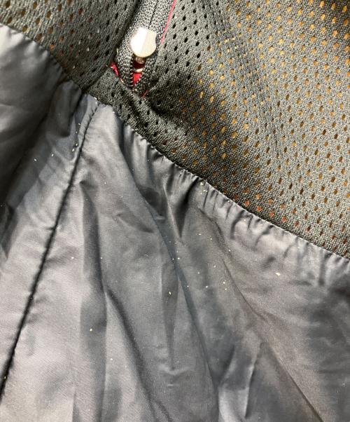 BANFF（バンフ）BANFF (バンフ) GORE-TEX マウンテンパーカー レッド×ブラック サイズ:Sの古着・服飾アイテム