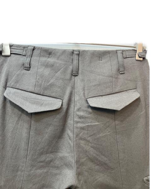 JULIUS（ユリウス）JULIUS (ユリウス) カシミヤブレンドポケットスラックス グレー サイズ:1の古着・服飾アイテム