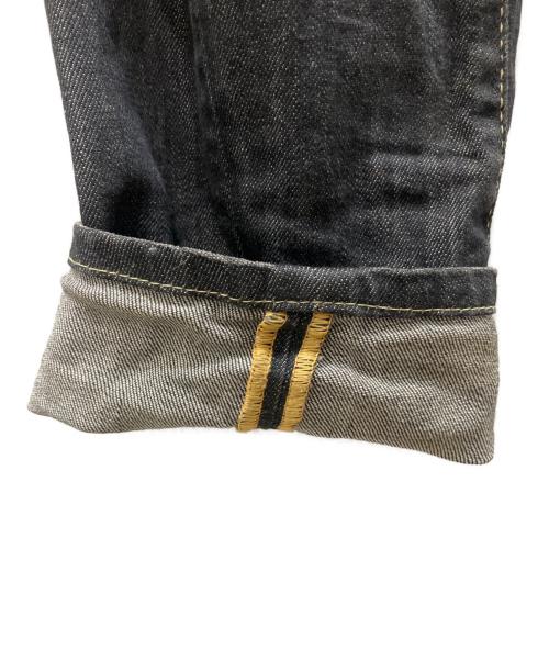 DSQUARED2（ディースクエアード）DSQUARED2 (ディースクエアード) 立体裁断バイカーデニムパンツ ブラック サイズ:４８の古着・服飾アイテム