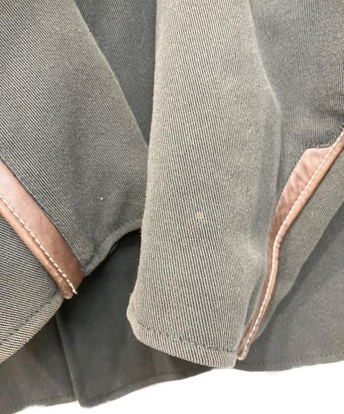 HERMES（エルメス）HERMES (エルメス) レザーパイピングジップアップジャケット グレー サイズ:48の古着・服飾アイテム