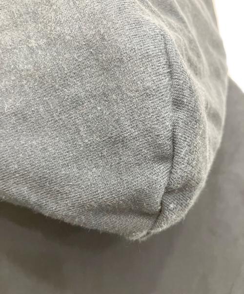 FUNNY FARM（ファニーファーム）FUNNY FARM (ファニーファーム) 四ツ目スカル POパーカー ブラック サイズ:Mの古着・服飾アイテム