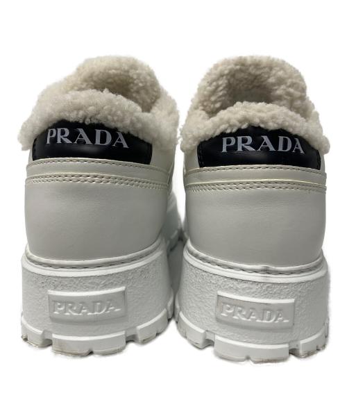 PRADA（プラダ）PRADA (プラダ) トライアングルロゴ レザー スニーカー ホワイト サイズ:37の古着・服飾アイテム