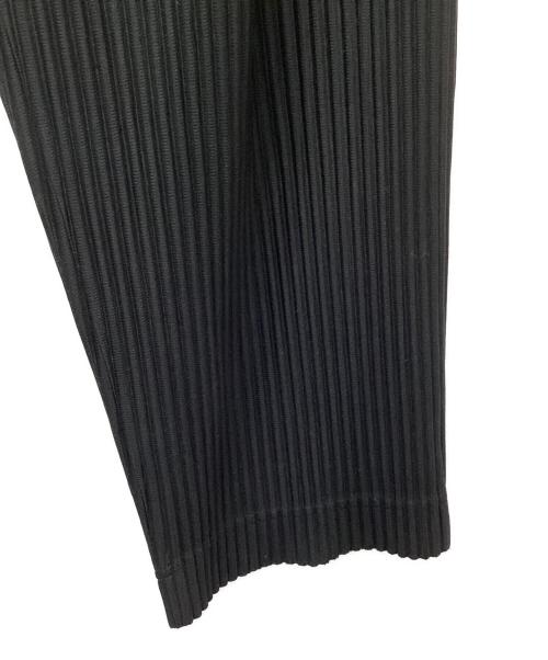 HOMME PLISSE ISSEY MIYAKE（オム プリッセ イッセイ ミヤケ）HOMME PLISSE ISSEY MIYAKE (オム プリッセ イッセイ ミヤケ) BASICS プリーツパンツ ブラック サイズ:2の古着・服飾アイテム