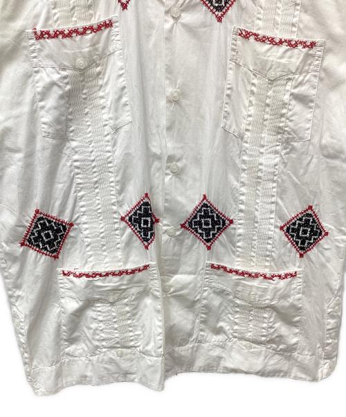 oaxaca（オアハカ）OAXACA (オアハカ) 刺繍キューバシャツ ホワイト サイズ:表記無しの古着・服飾アイテム