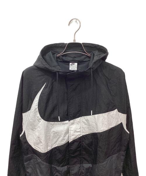 NIKE（ナイキ）NIKE (ナイキ) WOVEN SWOOSH ジャケット（ウーブンスウッシュ） ホワイト×ブラック サイズ:Sの古着・服飾アイテム